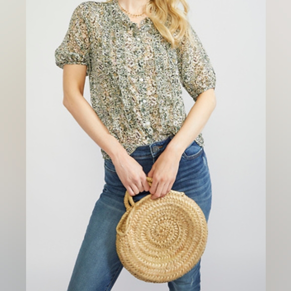 b.young Tops - B. Young Floral Light Woven Shirt Size Medium NWOT